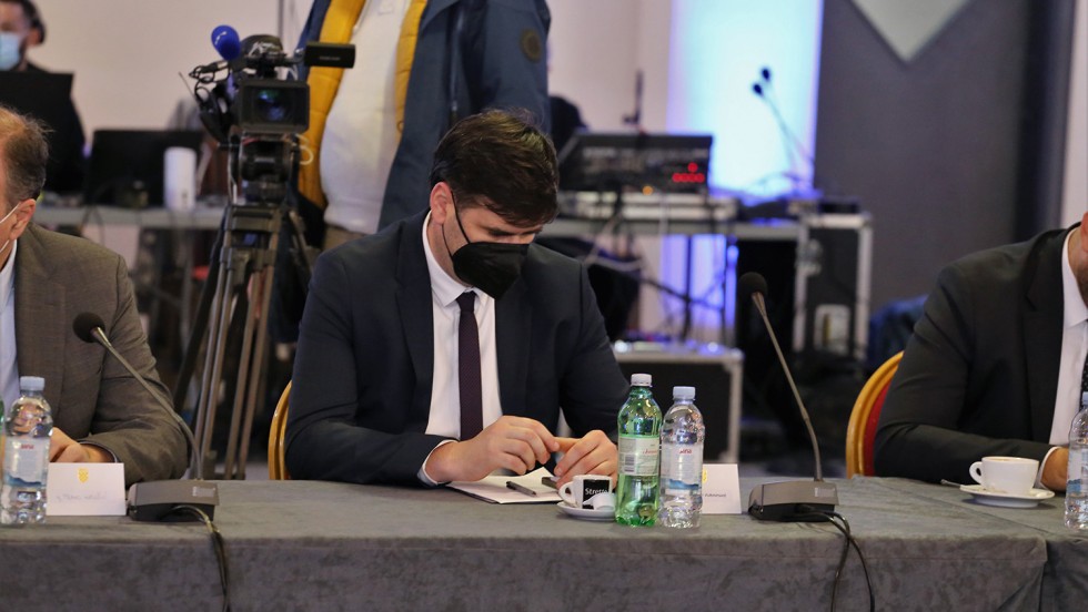 Premijer Plenković sa županima o obrazovanju, demografiji i linijskom prijevozu