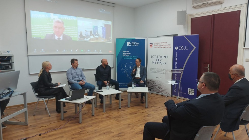 Održan online panel o digitalizaciji javne uprave u Hrvatskoj