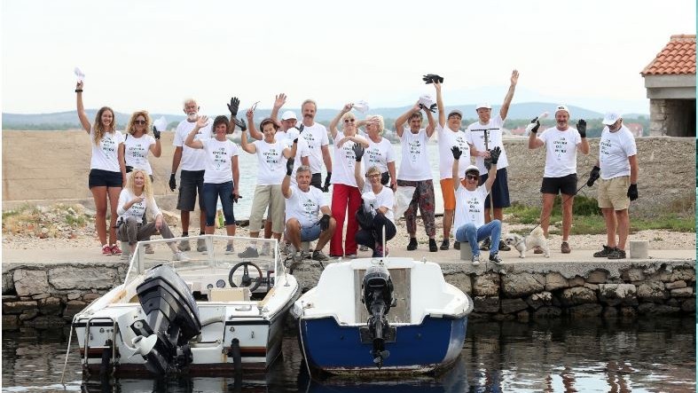 Volonterskom akcijom do čiste budućnosti otoka Prvića