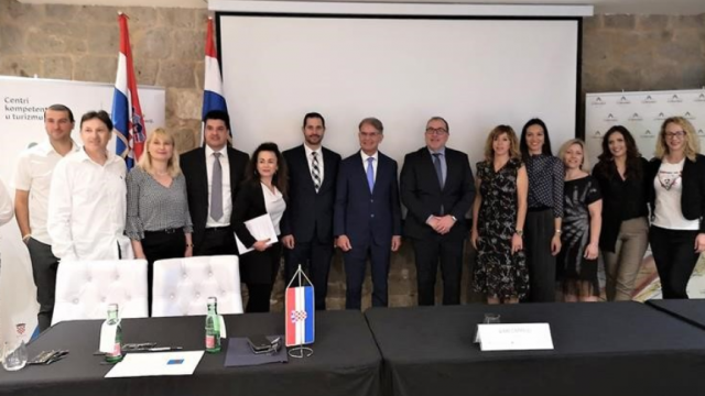 Splitsko-dalmatinska županija: Potpisan ugovor vrijedan skoro 75 milijuna kuna za projekt Regionalnog Centra kompetentnosti u turizmu