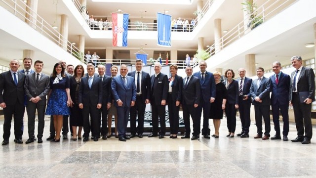 Ugovori vrijedni 366 milijuna kuna za Splitsko-dalmatinsku županiju