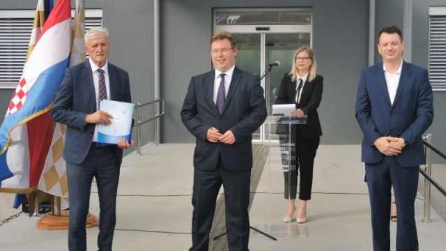 Vukovarsko-srijemska županija: Uručeni ugovori za sufinanciranje projekata na području županije