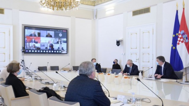 CIJEPI SE: Premijer Plenković sa županima o intenzivnijem procjepljivanju