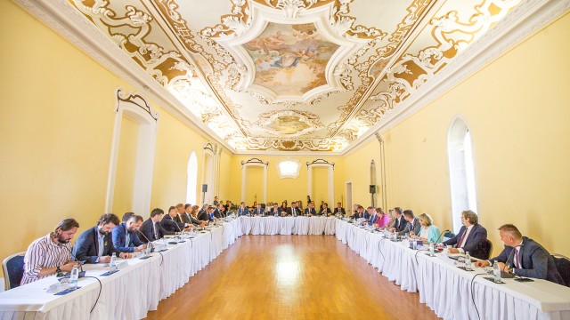 Ministar Fuchs na Izvršnom odboru Hrvatske zajednice županija: Svjesni smo povećanja troškova u školama uslijed povećanja cijena energenata