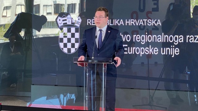Ministar Pavić predstavio mjere za korisnike EU fondova