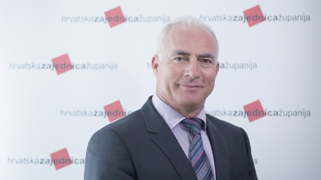 Čestitka predsjednika Hrvatske zajednice županija i šibensko-kninskog župana Gorana Pauka povodom božićnih i novogodišnjih blagdana